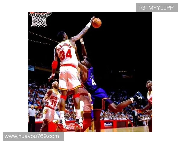 篮球与足球巨星同台竞技梦想对决 球场上的跨界传奇时刻