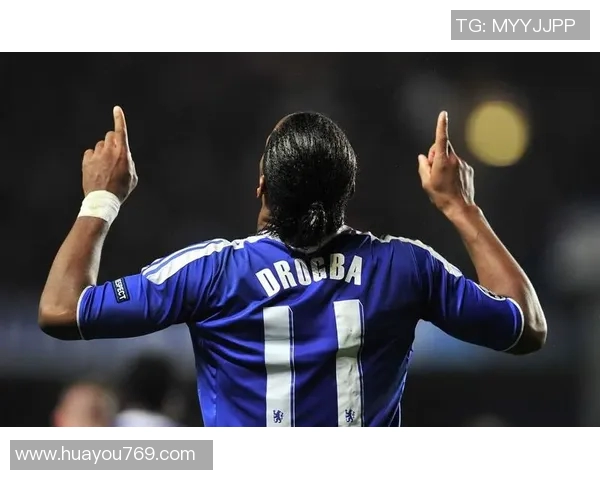 九号球星背影的传奇瞬间与足球场上的奋斗精神